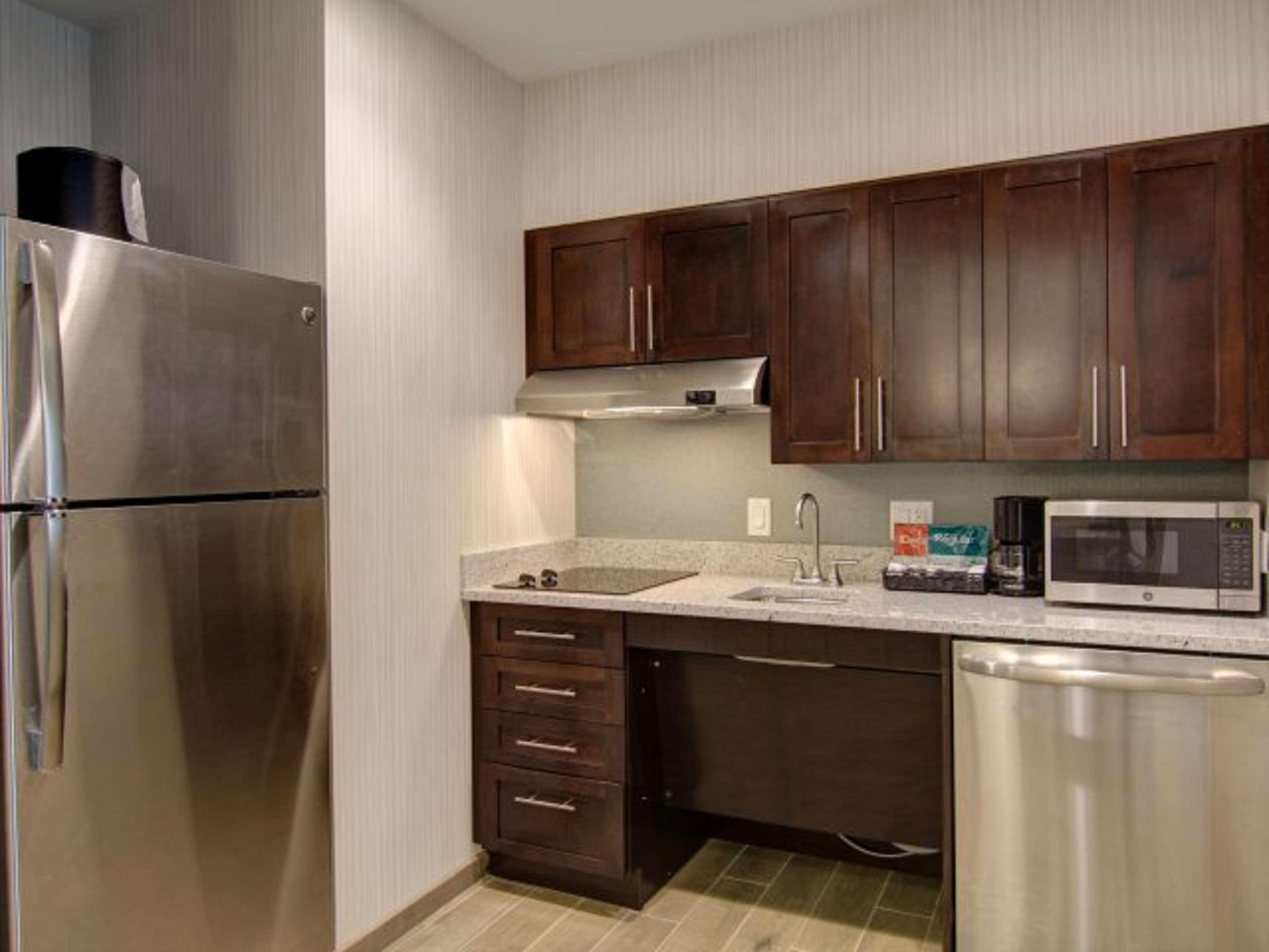 Homewood Suites By Hilton Clifton Park Bagian luar foto